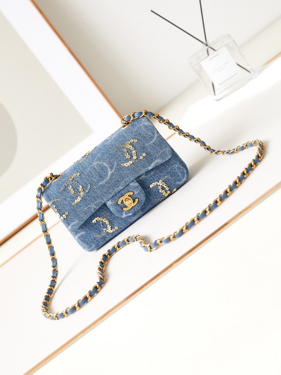 23B Cowboy CF23B Cowboy beaded sequins cf bag gray denim bag body ten sequins logo too good-looking itLike a walking starry sky beautiful and fashionable Zun's good love ah ...... only gray denim denim, more than a littl