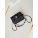 FallWinter 24 Walking EmbroideryThe cover bag is so cool! Simply do not too beautiful haha This model think hand carry is very good with casual wear cool ah! It's a beautiful cowhide, and the texture is great.Size 15-20-