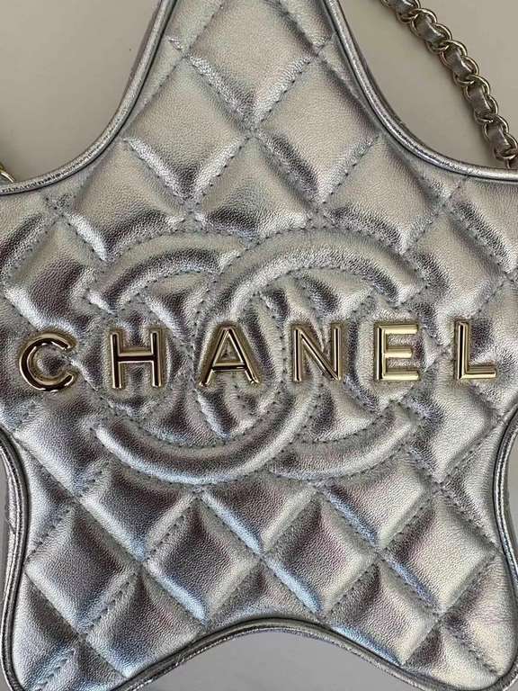 Chanel24C's bag wins hemp   Pentagram bag  AS4579     Echoing the movement and sensuality of Los Angeles,  and perfecting the variety and colorfulness of Hollywood, VirginieViard draws inspiration from the glitz and glam