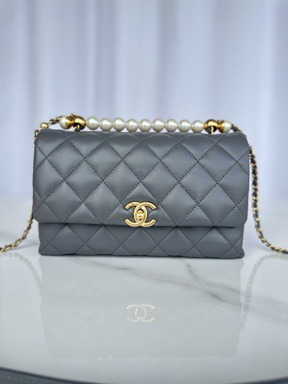 Brand Chanel Model AS5002 Introduction the original single quality, the classic work, gorgeous and temperament of the forefront, is your unexpected dignity. Leather species the original single imported sheepskin, with th