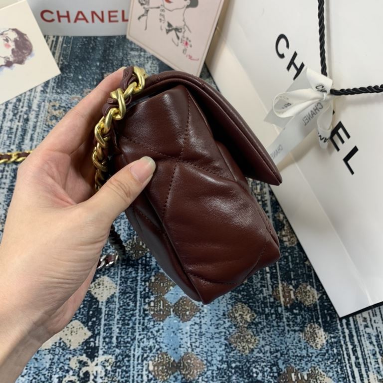 Chane-l small incense 2019 new Model AS1160 2019 fall and winter large diamond lattice tofu bag imported sheepskin single mouth bag Ancient silver white lat gold 3 kinds of metal mixed shoulder straps Coarse chain highli