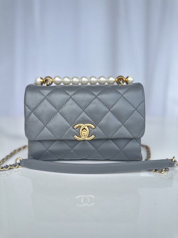 Brand Chanel Model AS5001 Introduction the original single quality, the classic, gorgeous and temperament of the forefront, is your unexpected honor. Leather species the original single imported sheepskin, with the origi