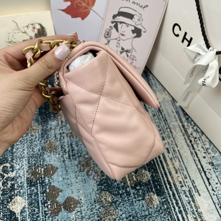 Chane-l small incense 2019 new Model AS1160 2019 fall and winter large diamond lattice tofu bag imported sheepskin single mouth bag Ancient silver white lat gold 3 kinds of metal mixed shoulder straps Coarse chain highli