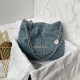 . 24s jennie same denimThis season on the studded denim 22bag!When I found out that jennie carried this on her back at the show, I was even more impressed with the color of the item!This denim is on the gray and light bl