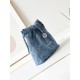 24S Denim Trash Bag SpikeHidden big pop-up wow!Casual high-level wash denim blue how can be so good ah ~ and then embellished with silver CHANEL letters that the spontaneity of the rate of sex immediately came out!Whethe