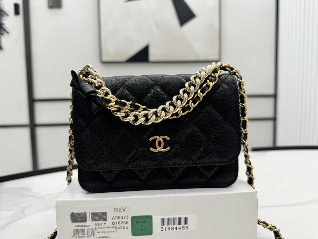 A96074 Chanel 24s organ bag new woc bow Too beautiful. Knot really teenage heart bursting tongue is a thousand gold Miss back paragraph undoubtedly, bow small incense bag bag, this can not put the phone Oh   to hand carr