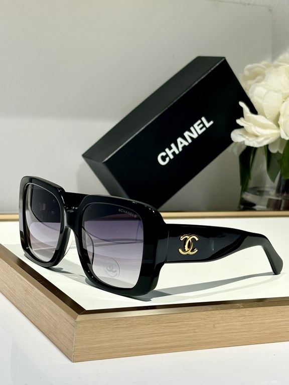 CHANEL     MODELCH9149    SIZE 54 ports 21-145