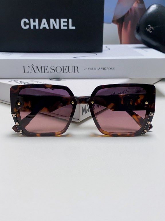 Chanel Chanel 2024 new Xiao Xianger advanced sense of polarized sunglasses fashion box anti-ultraviolet blocking glare sunglasses Netroots with models