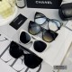 . [CHANEL France]. . [Polaroid Resin HD Lenses] . PC frames - lightweight and comfortable to wear. . [size 63-17-140] . [   new small fragrance sunglasses to reduce the burden of glare, blocking harmful rays of radiation