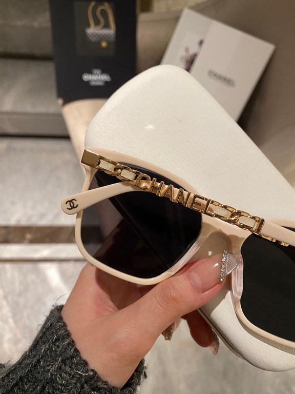 Qi color CHANEL 0778 first batch of quality non-market copy goodsExclusive code identification ~ small face bb   direct entry!Wear comfortable feeling never afraid to fall details of the quality can be seen!