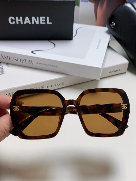 CHANEL Chanel 2024 new small perfume style sunglasses female UV protection driving special polarized glasses senior sense of big brand sunglasses