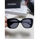 CHANEL Chanel skeletonized 5422 recommended this wear up with type, super temperament of a sunglasses lens leg logo letters diamond design super eye-catching effect left and right lens leg design is different and distinc