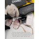 CHANEL] Chanel new nylon polarized too glasses, rimless diamond cut edge more texture, the atmosphere of the woman model, big face small face are good-looking ! Model CH2201