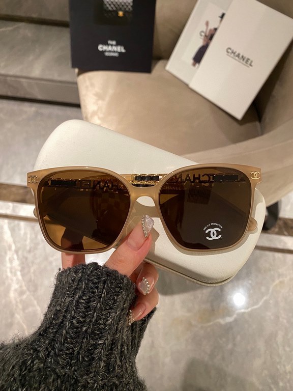 Qi color CHANEL 0778 first batch of quality non-market copy goodsExclusive code identification ~ small face bb   direct entry!Wear comfortable feeling never afraid to fall details of the quality can be seen!