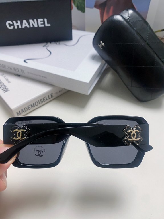 Chanel Chanel 2024 new men and women fashionable and elegant sunglasses women high quality sunglasses driving UV glasses fashion ladies sunglasses