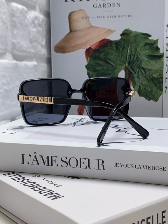 Chanel Chanel 2024 latest models burst models women's sunglasses UV sunglasses sunglasses senior sense of large face round face retro glasses vegan gods square frame fashion