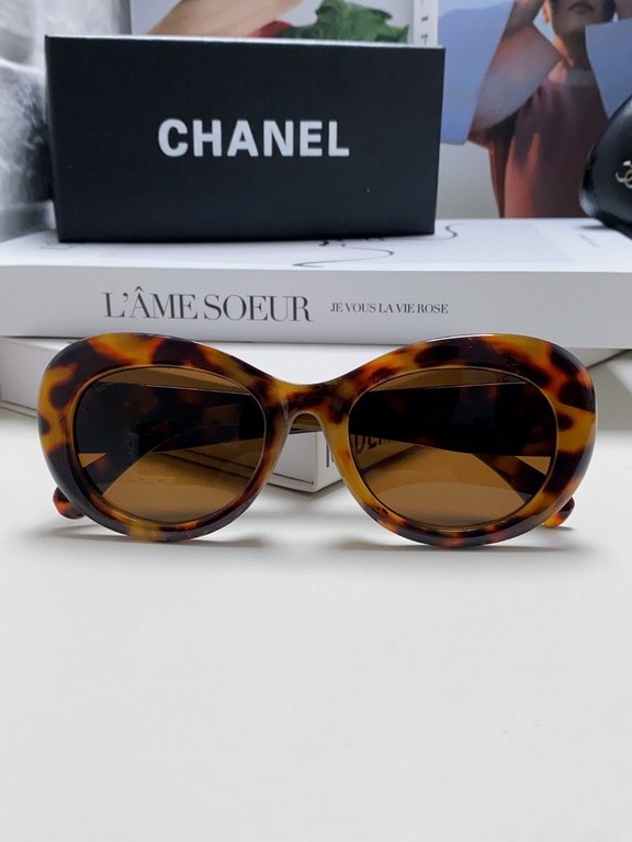 Chanel Chanel 2024 new Xiaohongshu burst fire butterfly sunglasses female double C intersection logo emblem sunglasses sunscreen Ms. sunglasses