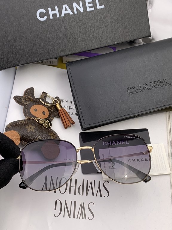 CHANEL 】 CHANEL trend explosion models fashion large frame sunglasses wear comfortable net red tide models sunglasses    Model CH9819