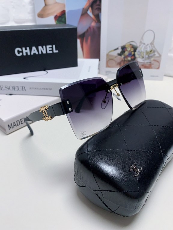 Chanel Chanel net red explosion sunglasses  , sunshade to modify the face god weapon