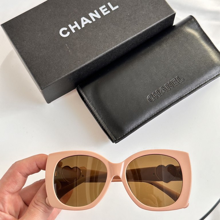 Original CHANE CHANEL MODEL CH5519 Sunglasses