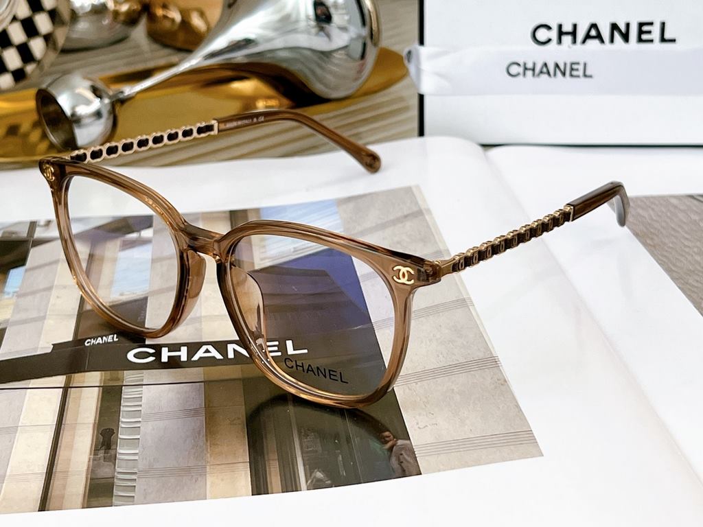 CHANEL 24ss New Products for SpringExclusive small frame compiled sheepskin templesSmall face sister with close eyeglasses frameMod：3472 SIZE：54 mouth 18-145