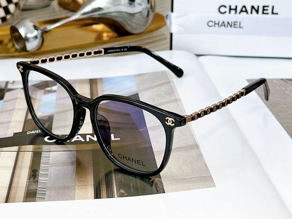 CHANEL 24ss New Products for SpringExclusive small frame compiled sheepskin templesSmall face sister with close eyeglasses frameMod：3472 SIZE：54 mouth 18-145