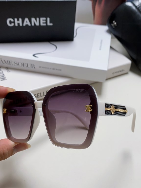 CHANEL Chanel 2024 new small perfume style sunglasses female UV protection driving special polarized glasses senior sense of big brand sunglasses