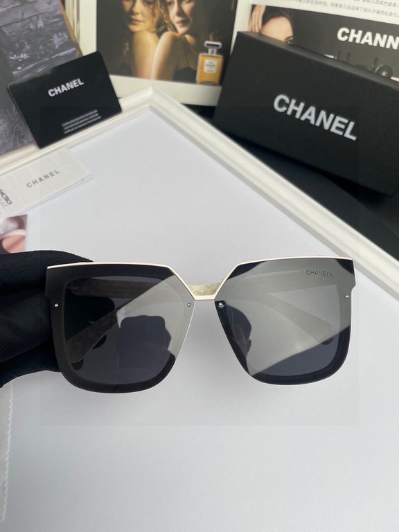 .   CHANEL Chanel Camellia Women's Polarized Sunglasses   TR Frames   Imported Polaroid HD Polarized Lenses,   Color 3 Colors to choose from   (No. 2015)