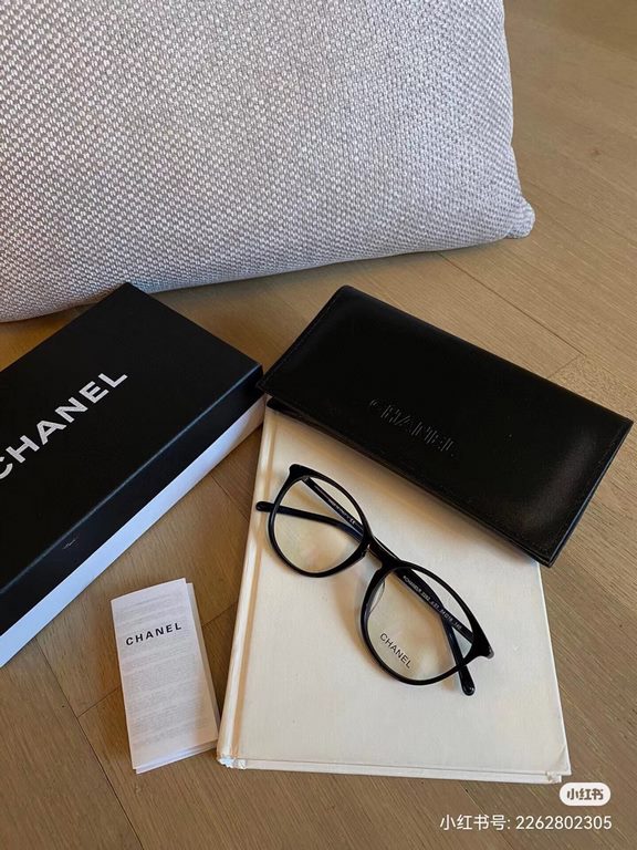 CHANE Chanel   Pop-up Vegan Frame   Model 3282               Size 54-18-140      Higher Version