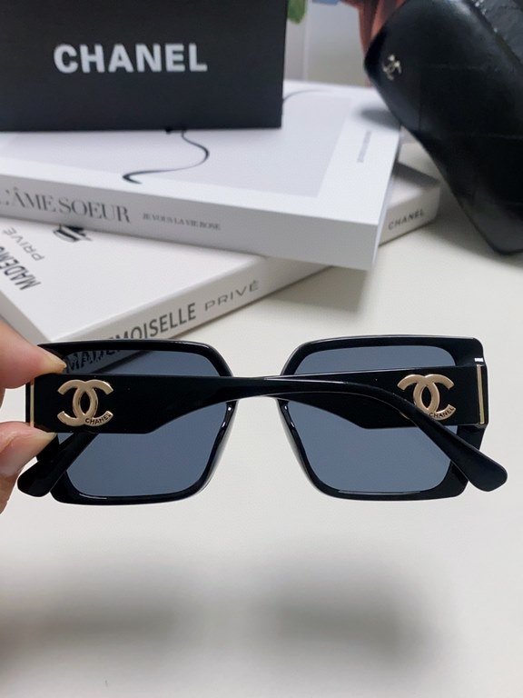 Chanel Chanel 2024 new Xiao Xianger advanced sense of polarized sunglasses fashion box anti-ultraviolet blocking glare sunglasses Netroots with models