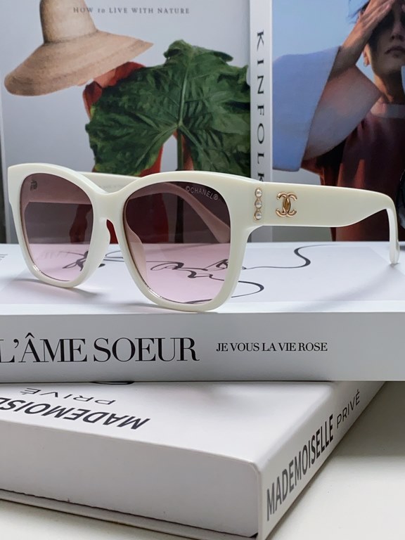 Chanel Chanel pearl sunglasses female new double C polarized star vegan sunglasses fashion explosive models