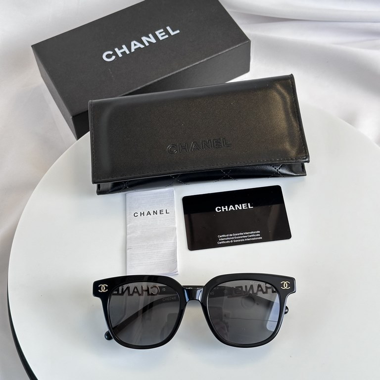 Spot spot CHANEL CHANEL CH0748 size 53 mouth 20-145 letter mirror leg models series new high-quality plate square large frame fashion eyeglasses frame