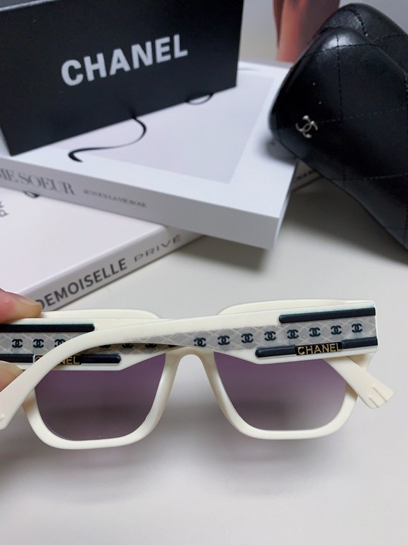 CHANEL Chanel 2024 Xiao Xiang models high-definition anti-ultraviolet sunglasses women's fashion sunglasses star the same Korean version of the large frame glasses