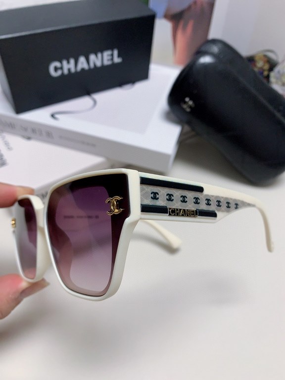 CHANEL Chanel 2024 Xiao Xiang models high-definition anti-ultraviolet sunglasses women's fashion sunglasses star the same Korean version of the large frame glasses