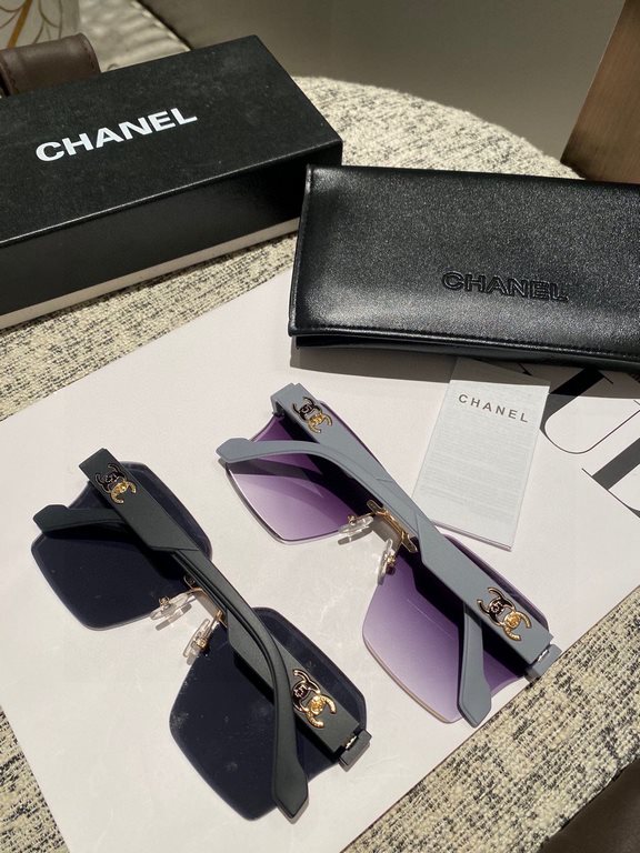 Chanel new models! New shipment! New model shipment!  Women's HD thickened polarized sunglasses     High quality TR-90 frames Fashionable and versatile!5188