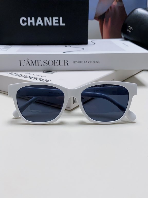 Chanel New diamond logo sunglasses sunglasses for men and women CH5484