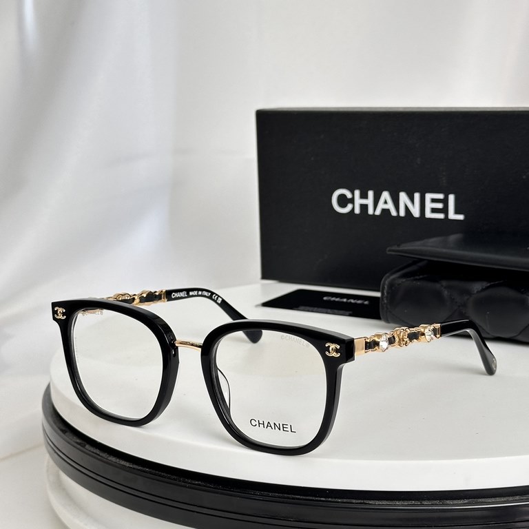 【CHANE】 Chanel's new sunglasses  , MODEL CH 6807, SIZE 52 mouth 23-145