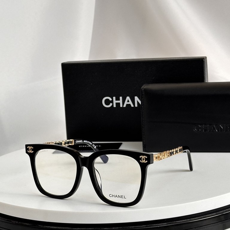 CHANE CHANEL MODEL CH0520 Sunglasses SIZE 54 Mouth 17-145 Square Sunglasses