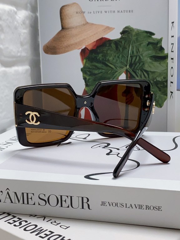 Chanel Chanel 2024 new fashion women's high-end sunglasses polarized sunglasses large frame driving sunglasses glasses glasses large frame fashion upscale