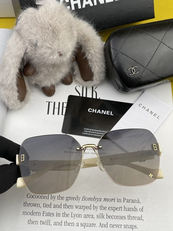 【Chanel】2024 open spring new Trendy explosive models fashion box polarized sunglasses high quality wear comfortable Net red tide models sunglasses Ms. high-definition polarized sunglasses     High-quality frame Model CH1