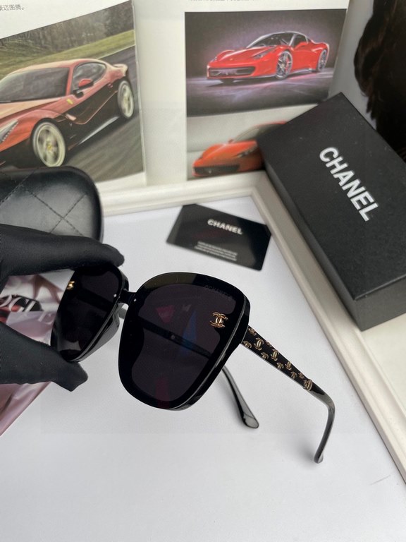 . Brand,  CHANEL CHANEL original single quality women's polarized sunglasses   TR90 Material   Imported Polaroid HD polarized lenses. The official website synchronization sale, fashion atmosphere, travel essential models