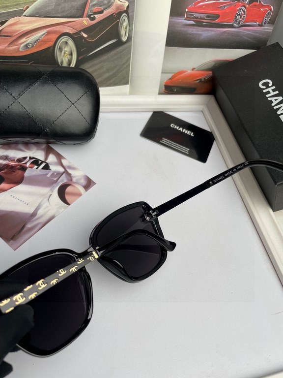 . Brand,  CHANEL CHANEL original single quality women's polarized sunglasses   TR90 Material   Imported Polaroid HD polarized lenses. The official website synchronization sale, fashion atmosphere, travel essential models