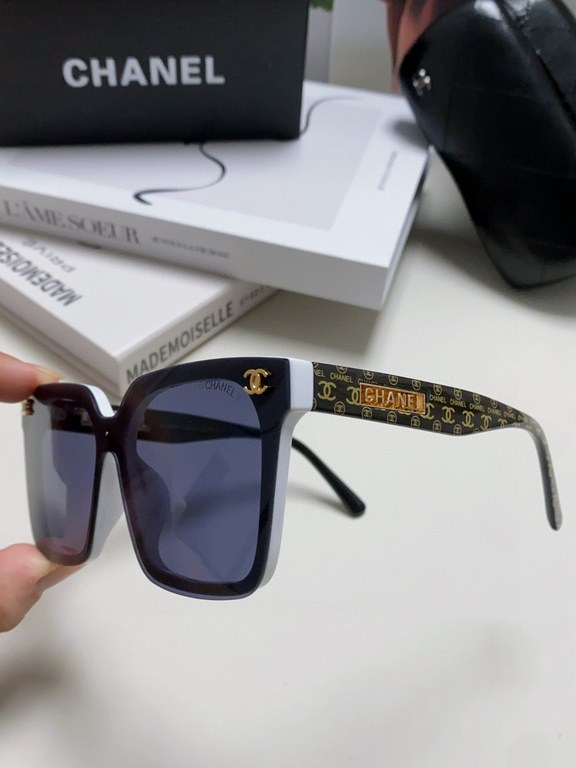 Chanel Chanel sunglasses   round face treasure look over, super cover meat face, show face small Chuan Xiao Xiangfeng style 24 new large square frame sunglasses versatile skinny, huge show face is small!Big face, round f