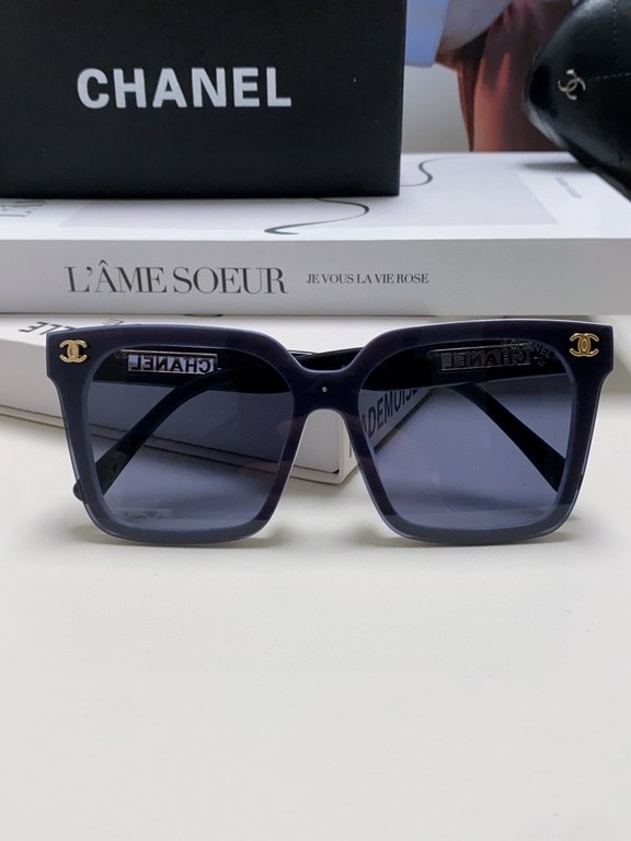 Chanel Chanel sunglasses   round face treasure look over, super cover meat face, show face small Chuan Xiao Xiangfeng style 24 new large square frame sunglasses versatile skinny, huge show face is small!Big face, round f