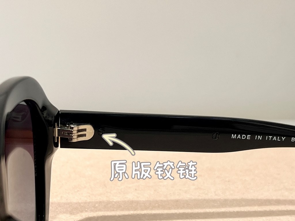 Chane polarized nylon lensesIndividual anti-counterfeiting code for each pairMod：CH5510Size：55-18-140Purchased version