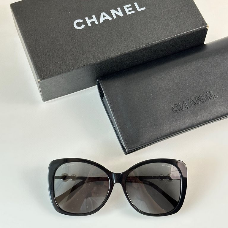 Qi color arrival CHANEL Naza super beautiful models Chanel ch5339 size 57 17-143  double pearl models sunglasses women's atmosphere versatile sunglasses