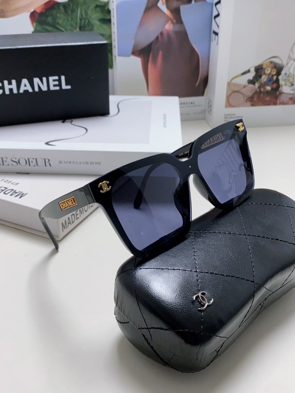 Chanel Chanel sunglasses   round face treasure look over, super cover meat face, show face small Chuan Xiao Xiangfeng style 24 new large square frame sunglasses versatile skinny, huge show face is small!Big face, round f