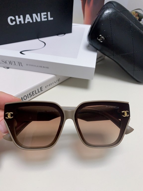 CHANEL Chanel 2024 Xiao Xiang models high-definition anti-ultraviolet sunglasses women's fashion sunglasses star the same Korean version of the large frame glasses