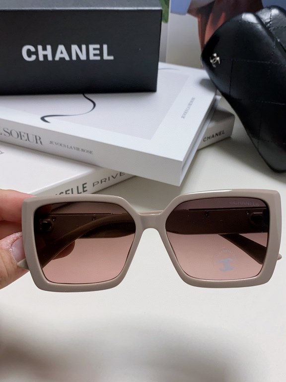 CHANEL Chanel    Fashion Sunglasses Lenses Top Luxury [Strong] High Quality [Victory] [Kiss]    [Delighted] Extraordinary Temperament    Ladies Driving Sunglasses [ Love] 8 Colors