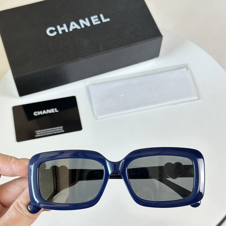 Factory price adjustment Original CHANE Love Series Original Chanel Small MODEL CH5520